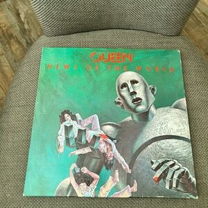 Queen 'News of the World' Vinyl Record